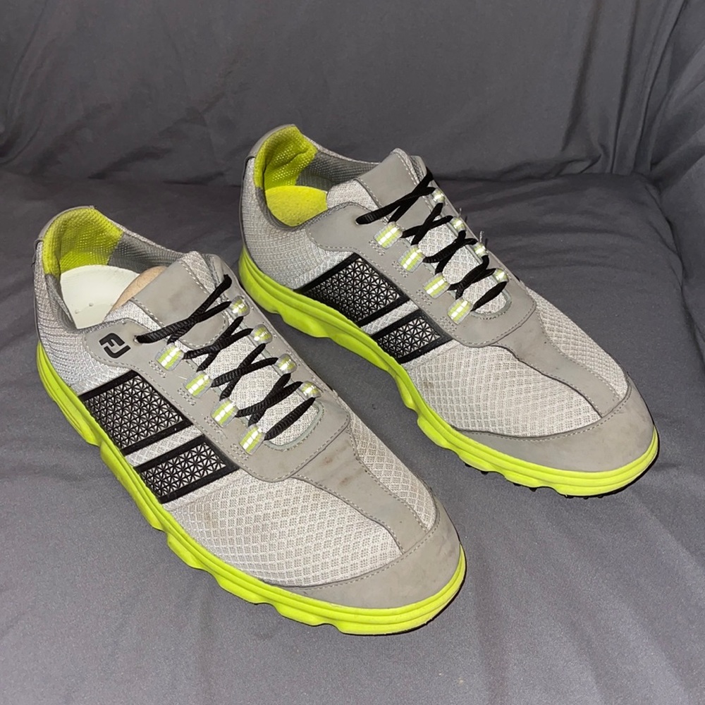 FootJoy Superlites Spikeless Golf Shoes Grey 58118 Size 10.